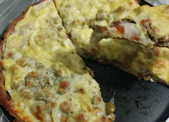 Pizza Keto Fat Head: massa com farinha de amêndoas 2
